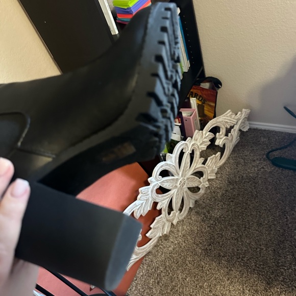 Black slip on leather combat boots - Picture 13 of 16